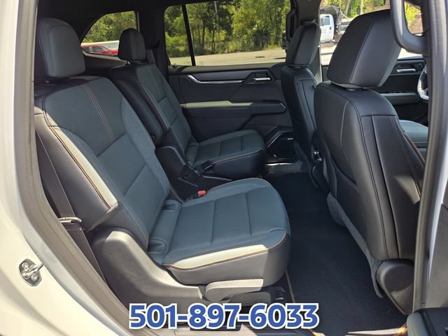 Used 2026 GMC Acadia AT4 AWD/4WD image 15