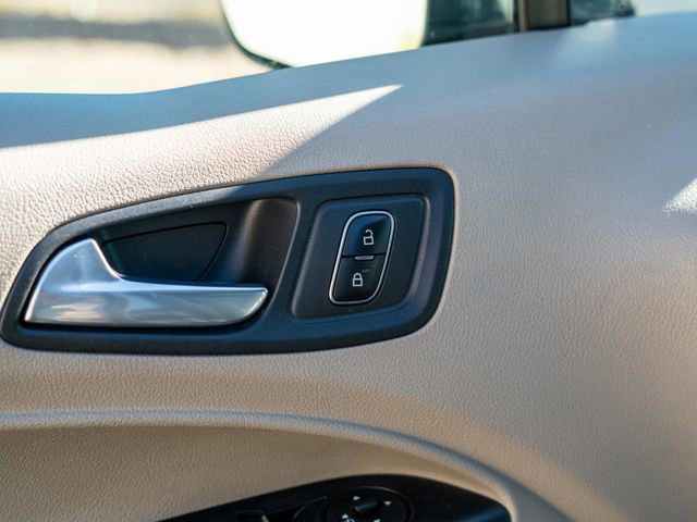 Certified 2023 Ford Transit Connect XLT w/ XLT Premium Package image 16