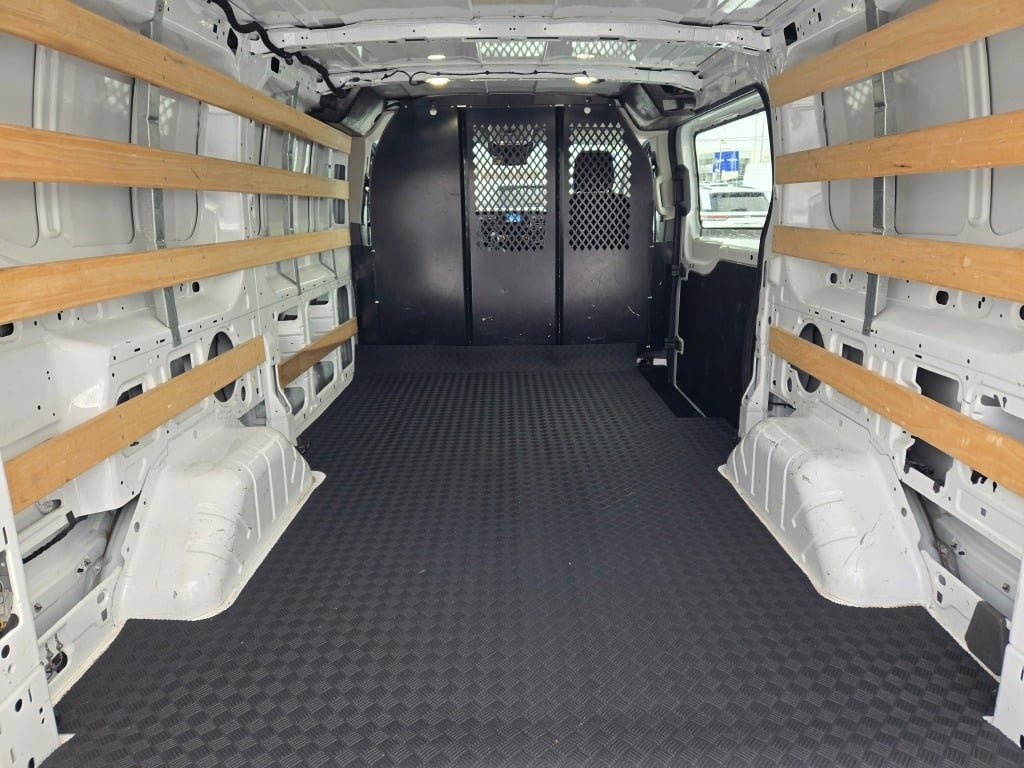 Certified 2024 Ford Transit 250 Low Roof w/ Exterior Upgrade Package image 9