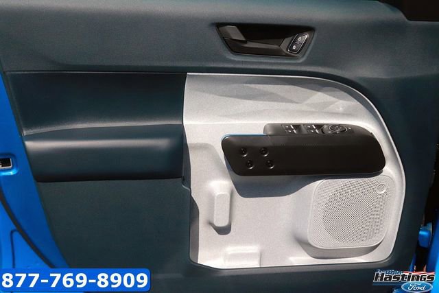 Certified 2025 Ford Maverick XLT w/ XLT Luxury Package image 10