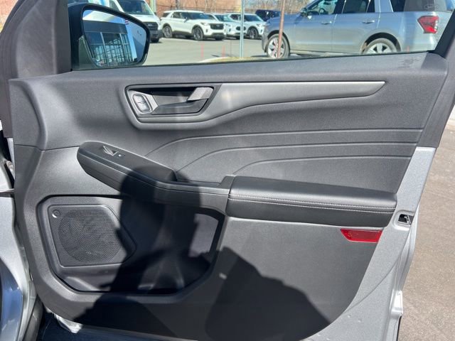 Certified 2024 Ford Escape Active w/ Cold Weather Package image 9