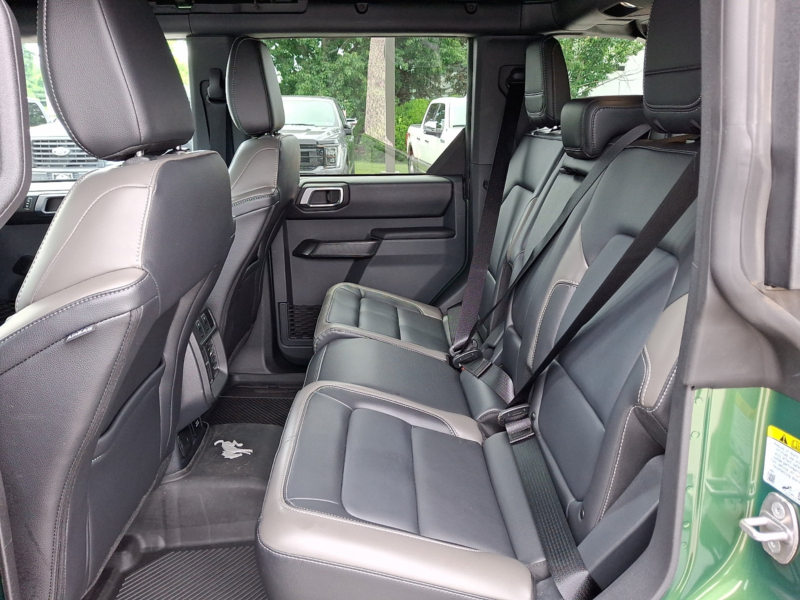 Certified 2025 Ford Bronco Outer Banks AWD/4WD image 13