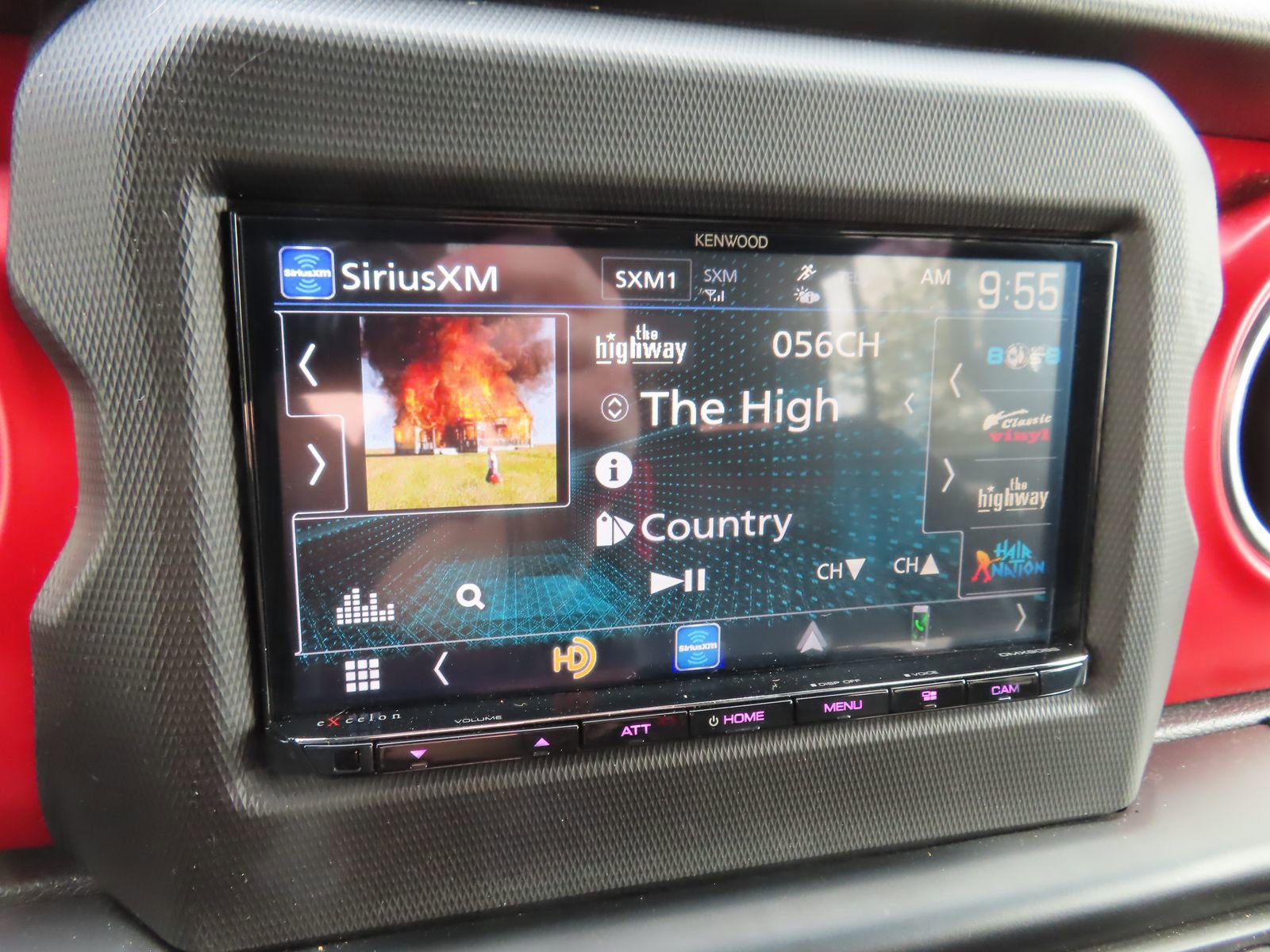 Used 2022 Jeep Wrangler Unlimited Rubicon w/ Xtreme Recon 35" Tire Package image 25