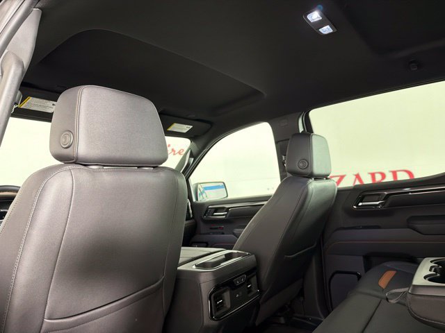 Used 2023 GMC Sierra 1500 AT4 w/ Technology Package AWD/4WD image 33