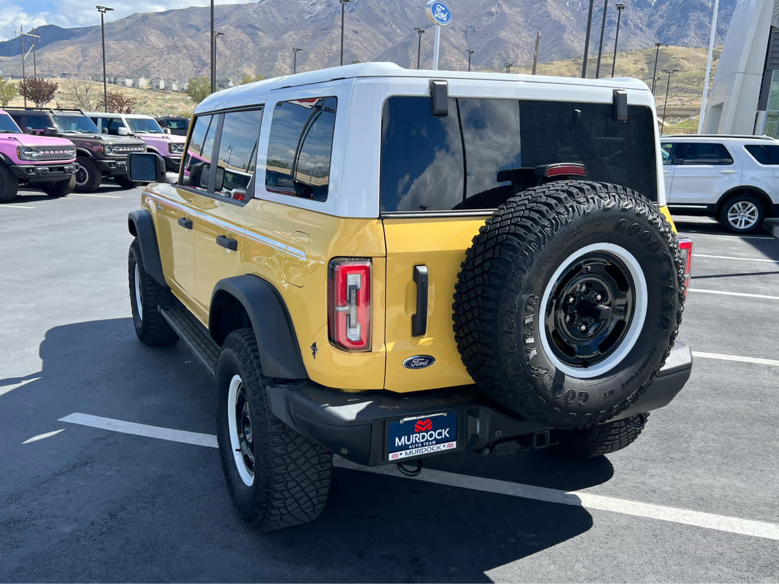 Certified 2023 Ford Bronco Heritage Edition image 4