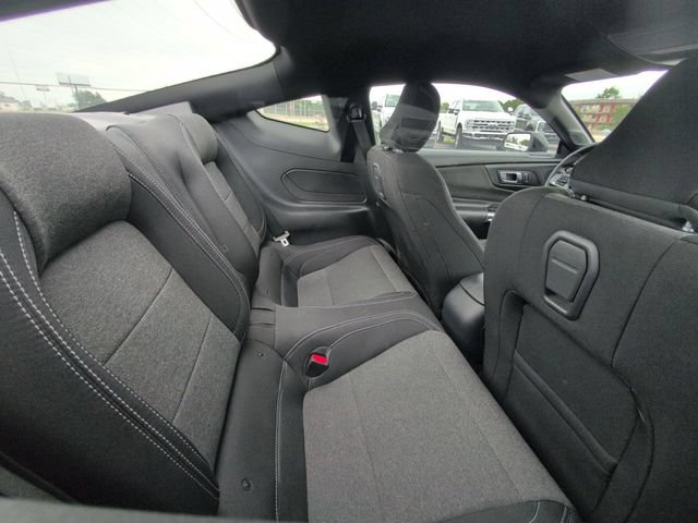Certified 2024 Ford Mustang Coupe RWD image 17