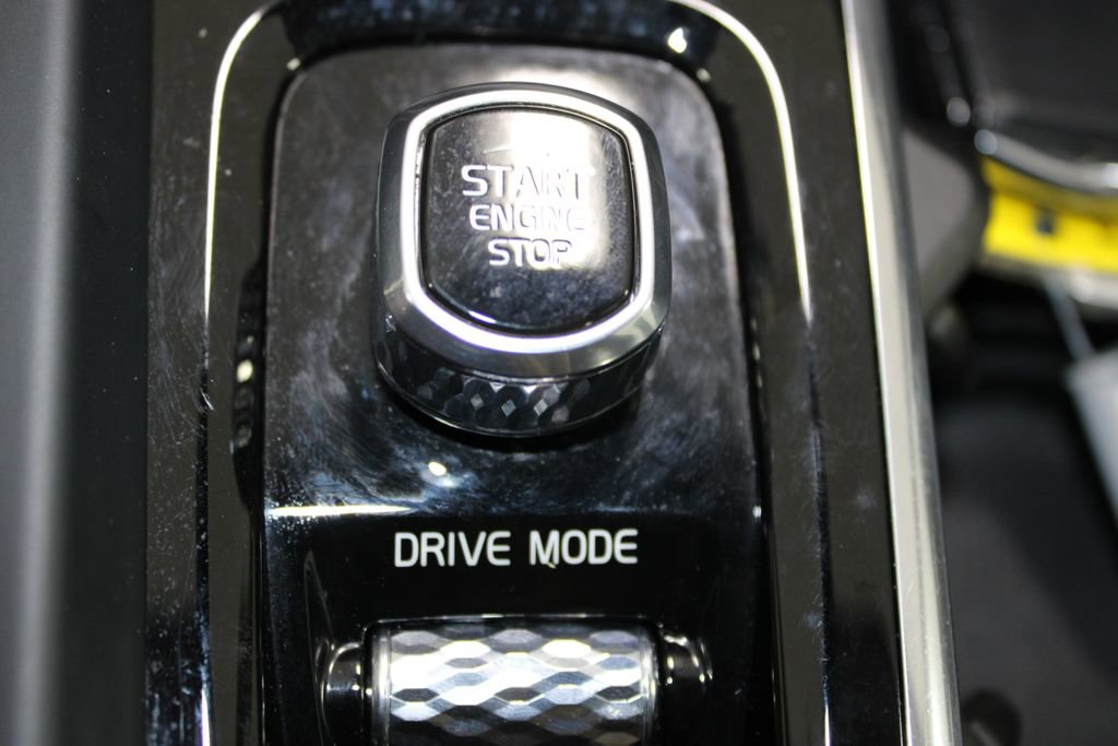 Used 2019 Volvo XC60 T5 Inscription w/ Protection Package Premier FWD image 44