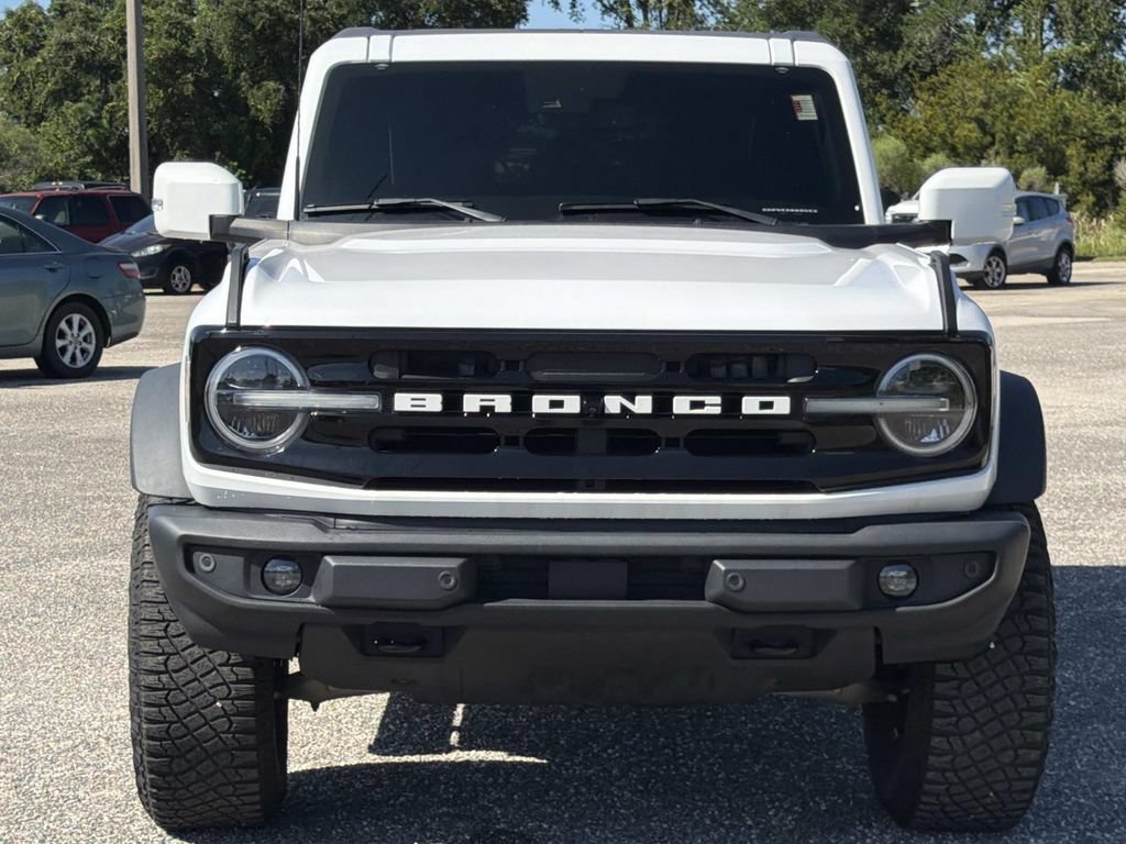 Certified 2023 Ford Bronco Outer Banks w/ Sasquatch Package AWD/4WD image 2