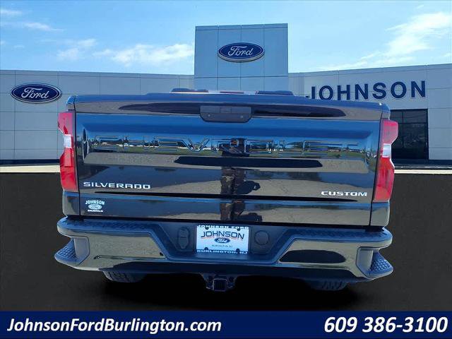 Used 2020 Chevrolet Silverado 1500 Custom w/ Custom Value Package image 6