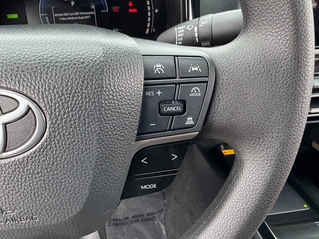 Used 2025 Toyota Camry LE image 21