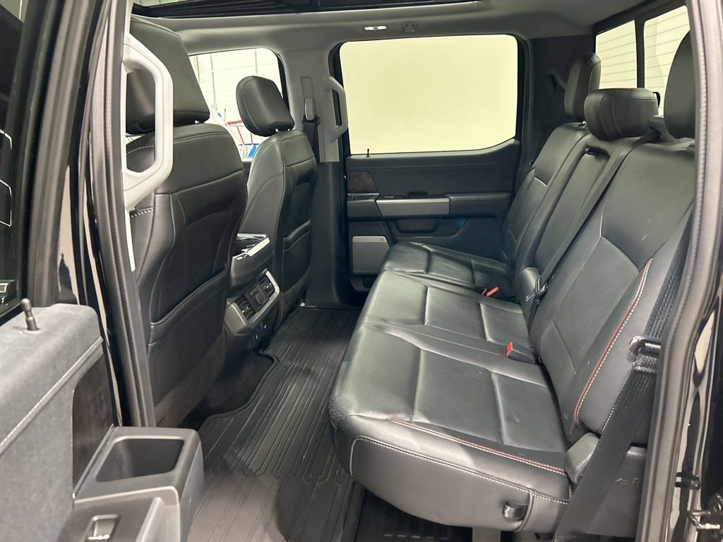 Certified 2022 Ford F150 Lariat w/ Equipment Group 502A High image 31