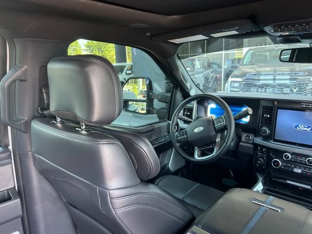 Certified 2025 Ford F350 Platinum AWD/4WD image 10