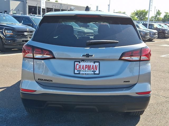 Used 2024 Chevrolet Equinox LS w/ LS Convenience Package AWD/4WD image 5