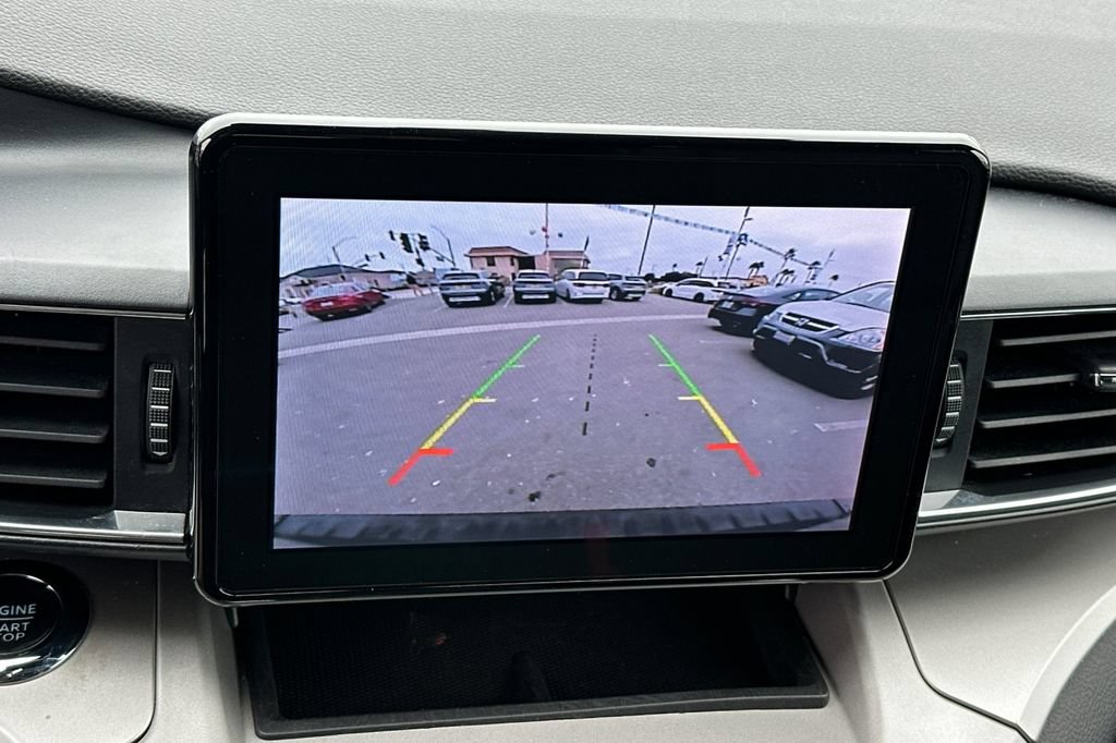Certified 2023 Ford Explorer XLT w/ Equipment Group 202A RWD image 21
