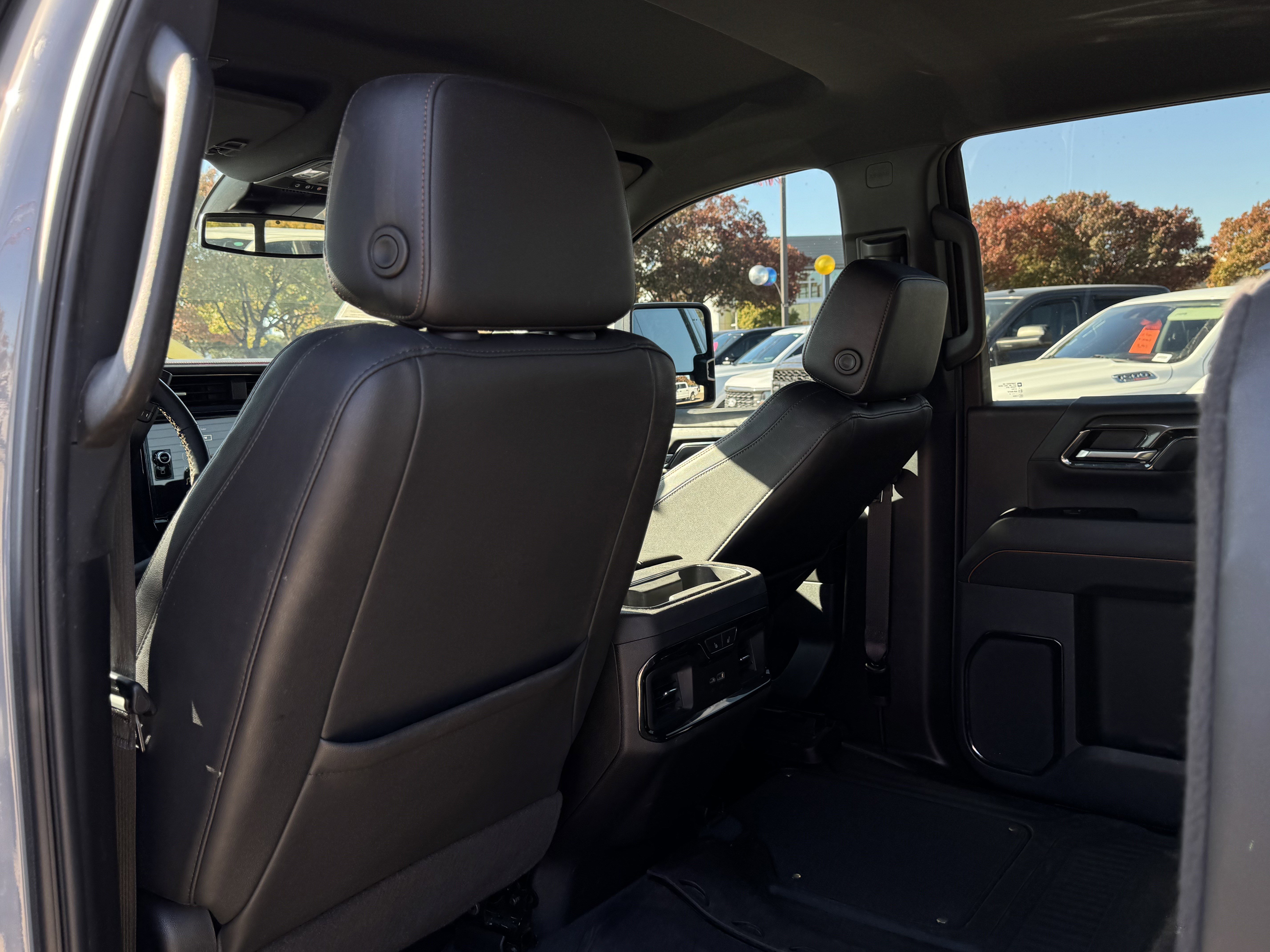 Used 2024 GMC Sierra 2500 AT4 w/ AT4 Preferred Package image 14