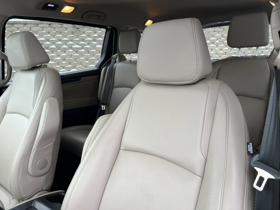 Used 2023 Honda Odyssey Touring image 20
