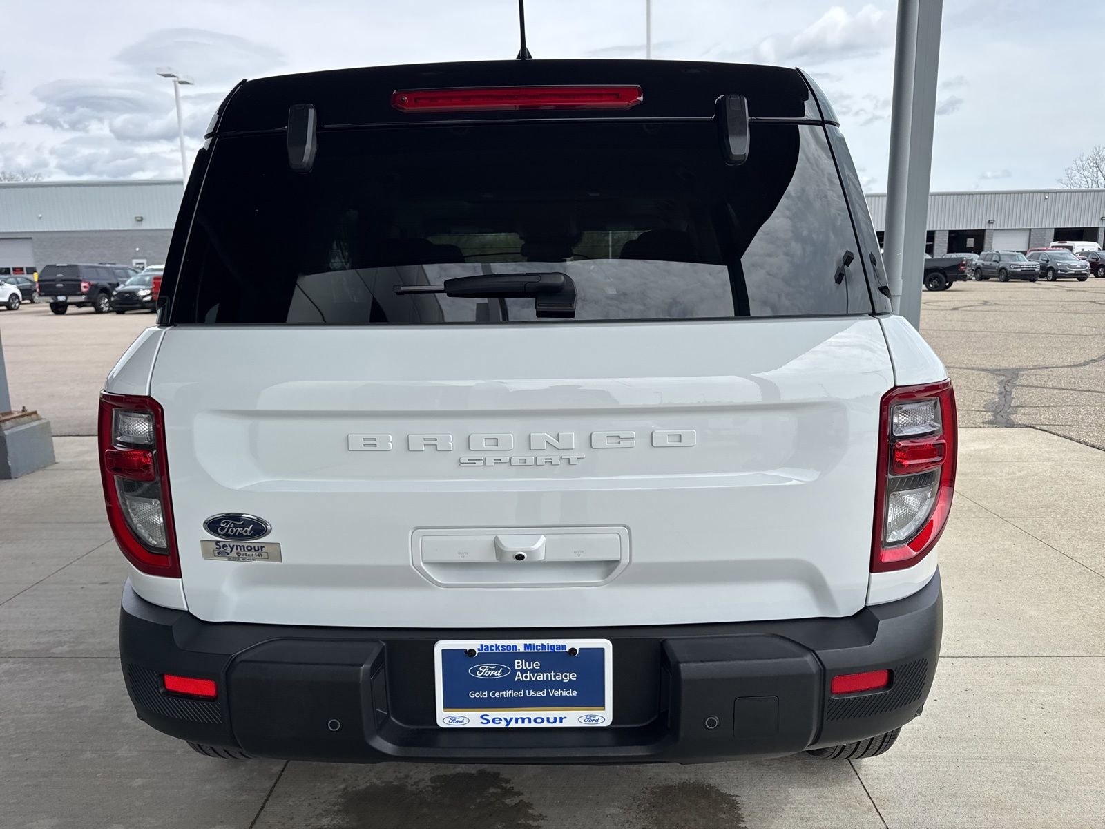 Certified 2025 Ford Bronco Sport Outer Banks w/ Outer Banks Tech Package+ image 6