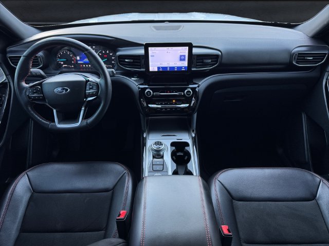 Certified 2023 Ford Explorer ST-Line AWD/4WD image 10