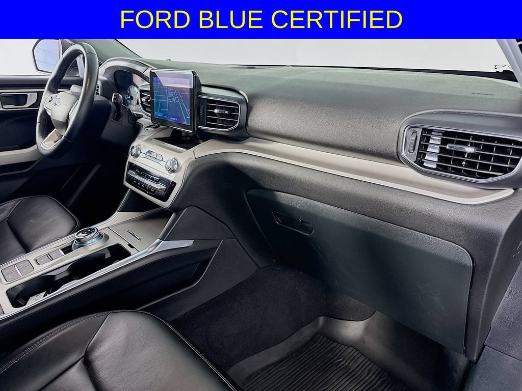 Certified 2023 Ford Explorer XLT w/ Equipment Group 202A RWD image 33