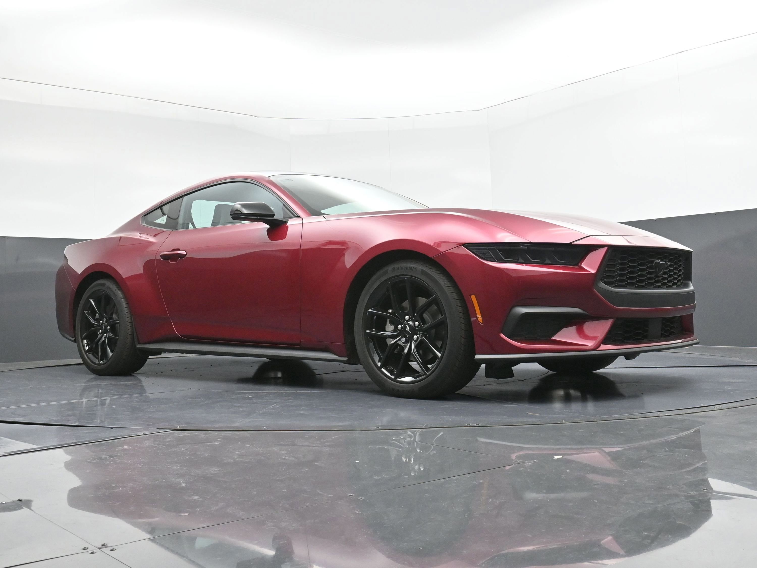 Certified 2025 Ford Mustang Premium image 21