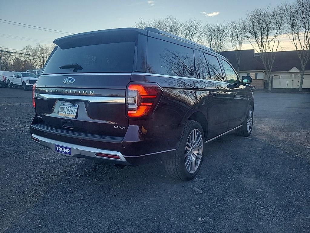 Certified 2024 Ford Expedition Max Platinum image 2