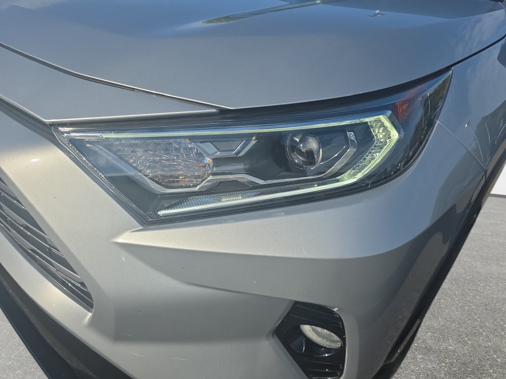Used 2020 Toyota RAV4 XSE w/ All Weather Liner Package AWD/4WD image 29