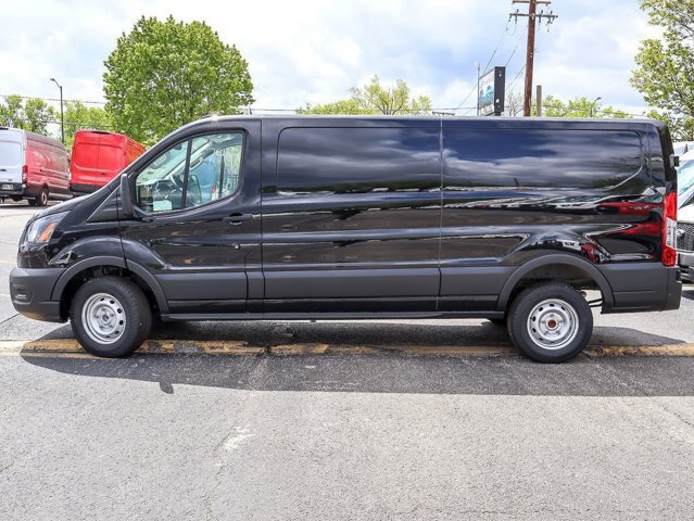 Certified 2026 Ford Transit 250 Low Roof RWD image 8