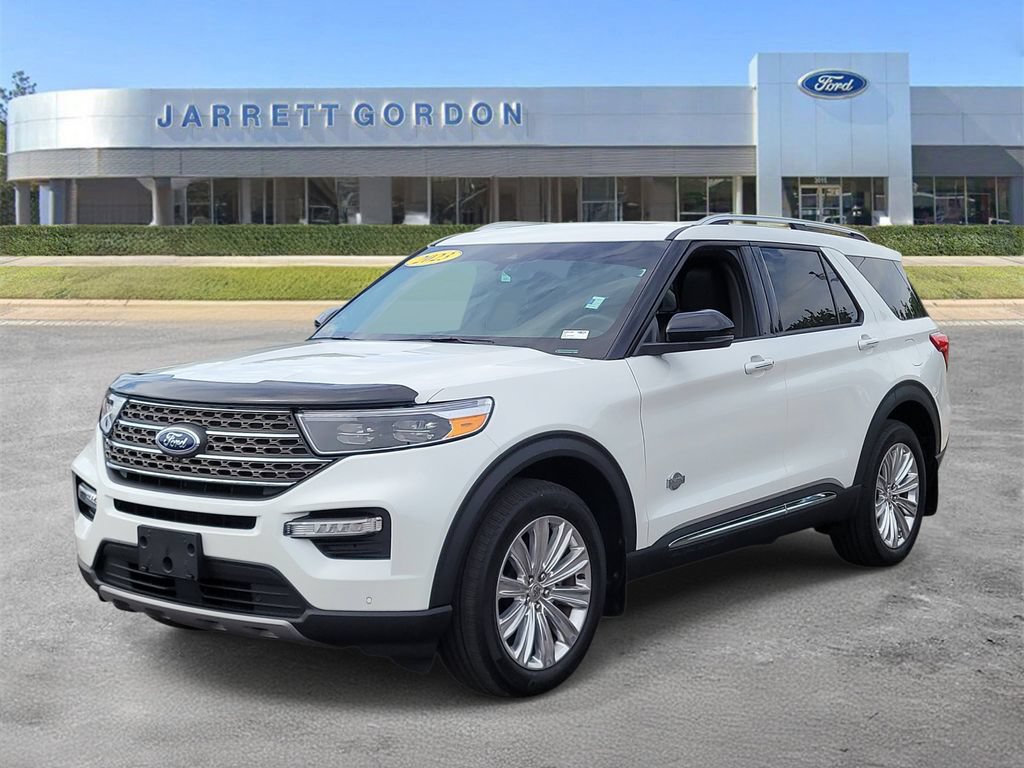 Certified 2023 Ford Explorer King Ranch w/ Technology Package AWD/4WD image 2