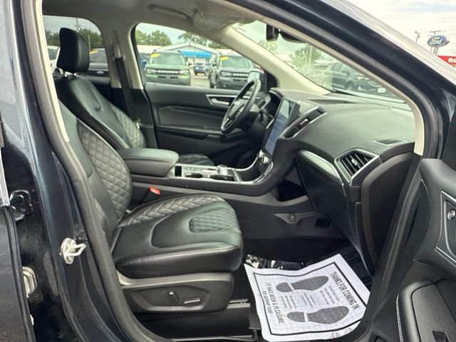 Certified 2023 Ford Edge Titanium w/ Equipment Group 301A AWD/4WD image 34