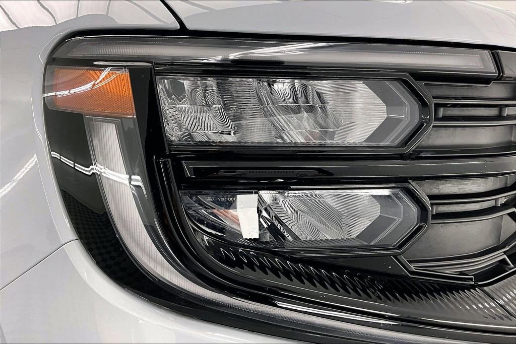 Certified 2025 Ford Expedition Max Active image 30