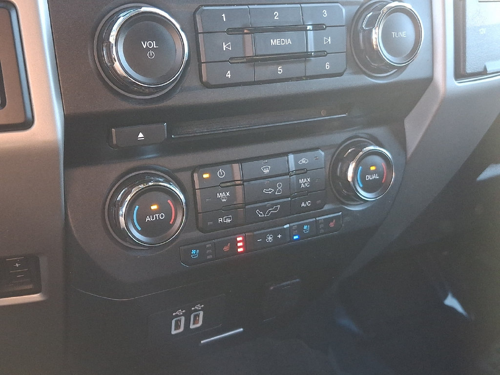 Certified 2018 Ford F150 Lariat w/ FX4 Off-Road Package AWD/4WD image 15