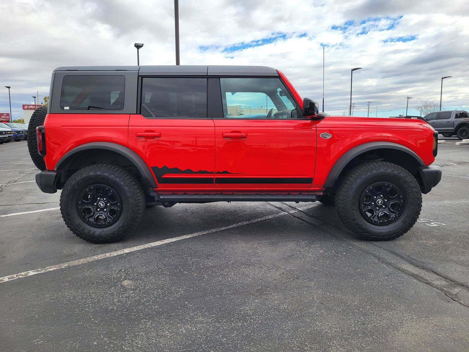 Certified 2021 Ford Bronco Wildtrak AWD/4WD image 5