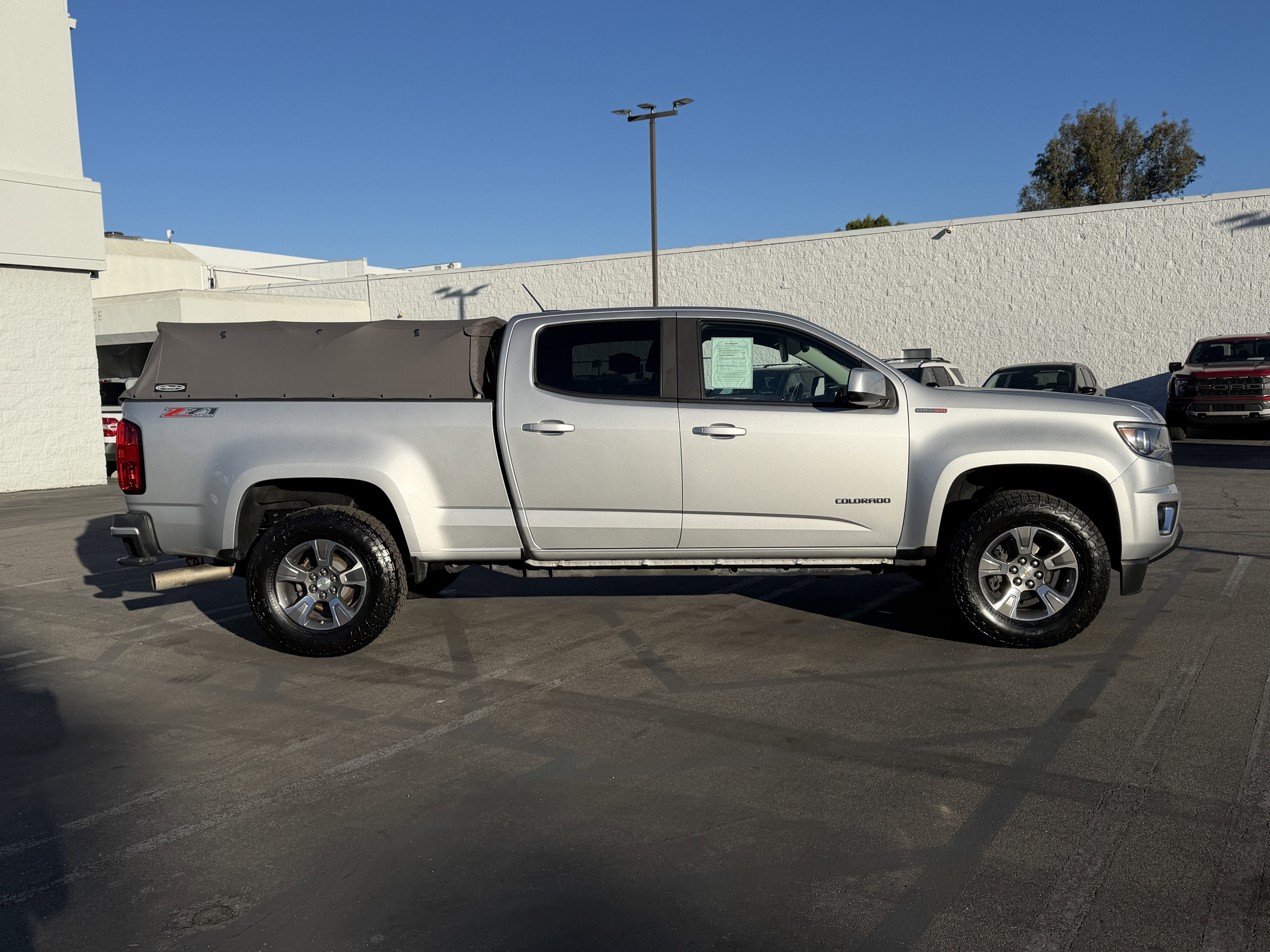 Used 2017 Chevrolet Colorado Z71 image 8