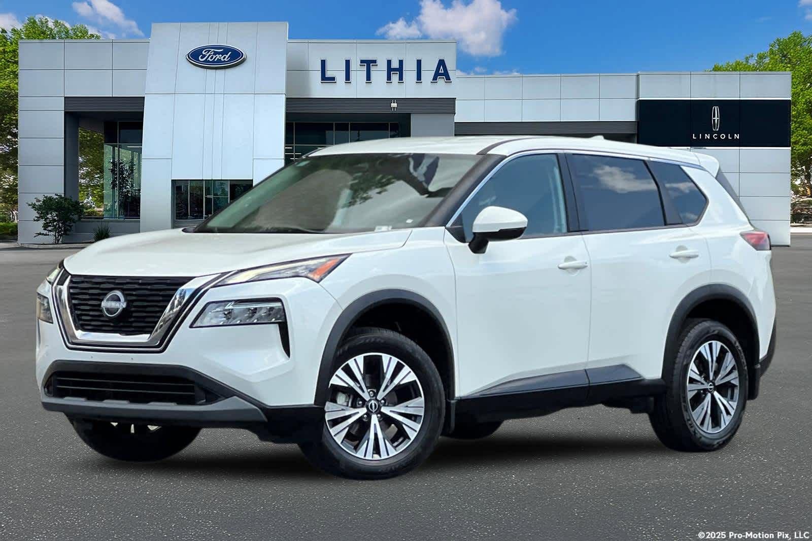 Used 2022 Nissan Rogue SV