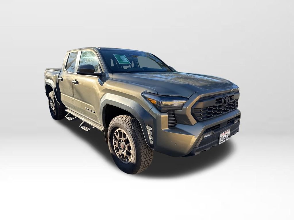 Used 2024 Toyota Tacoma TRD Off-Road image 19