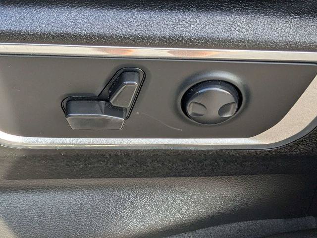 Used 2022 RAM 1500 Laramie AWD/4WD image 21