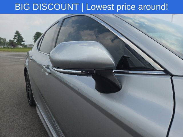 Used 2024 Toyota Camry XSE FWD image 6