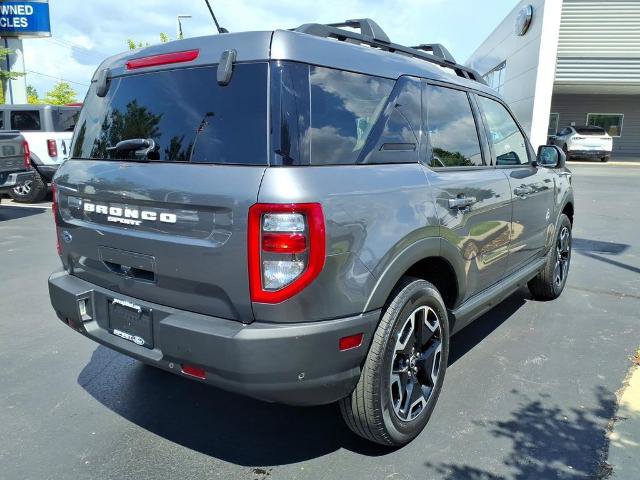 Certified 2023 Ford Bronco Sport Outer Banks w/ Tech Package AWD/4WD image 4