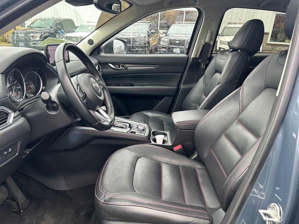 Used 2024 MAZDA CX-5 Carbon Edition image 5