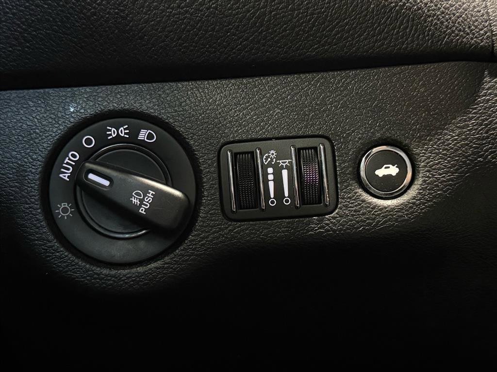 Used 2020 Dodge Challenger R/T image 21