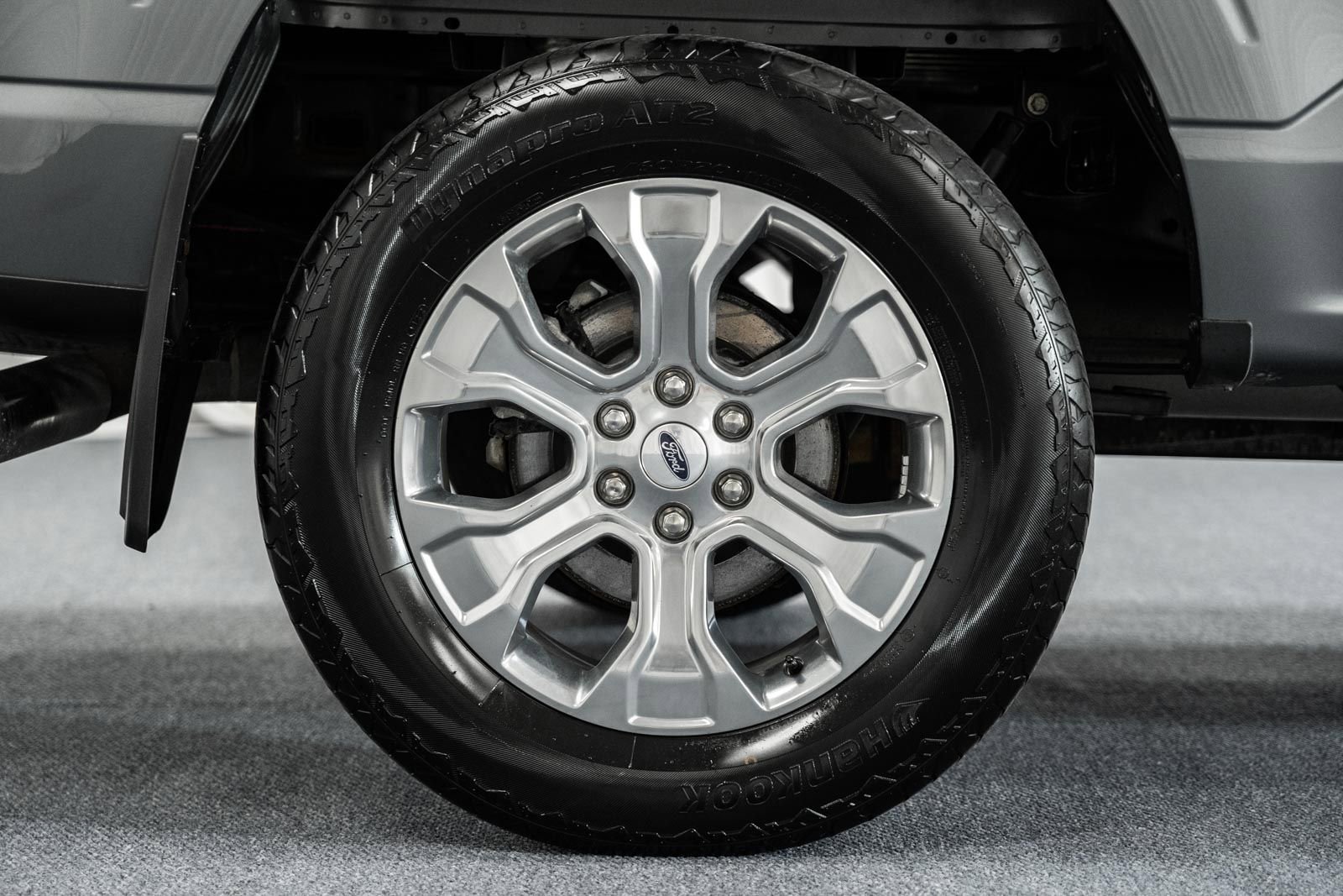 Certified 2022 Ford F150 Platinum w/ FX4 Off-Road Package image 18