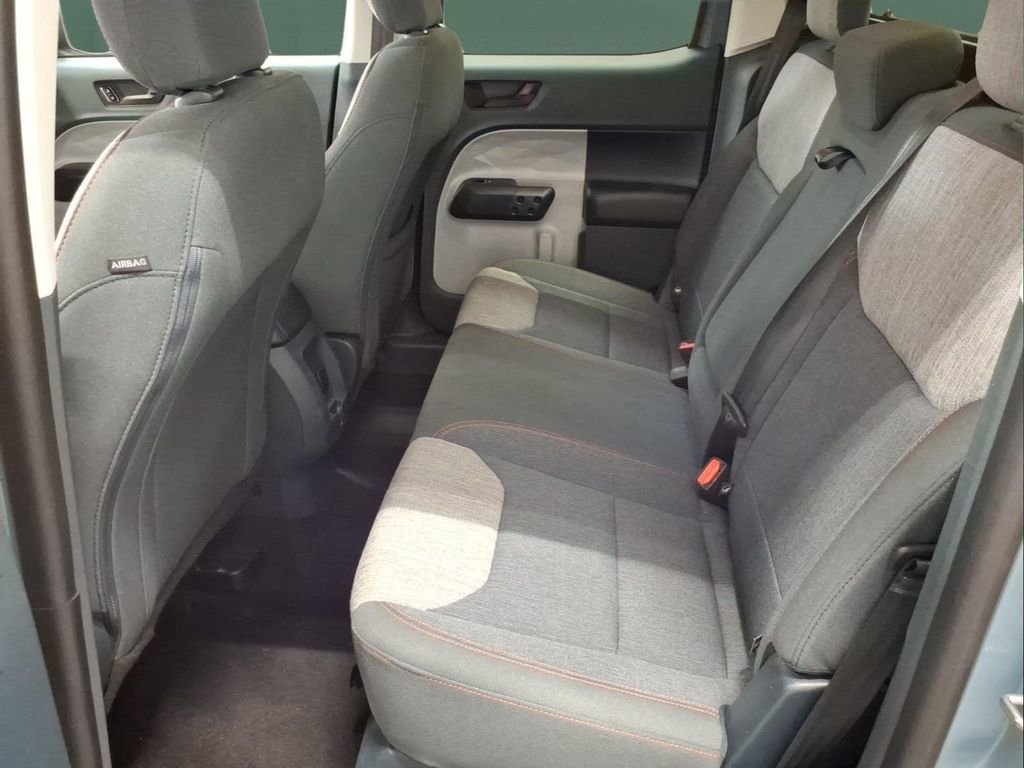 Certified 2022 Ford Maverick XLT FWD image 11