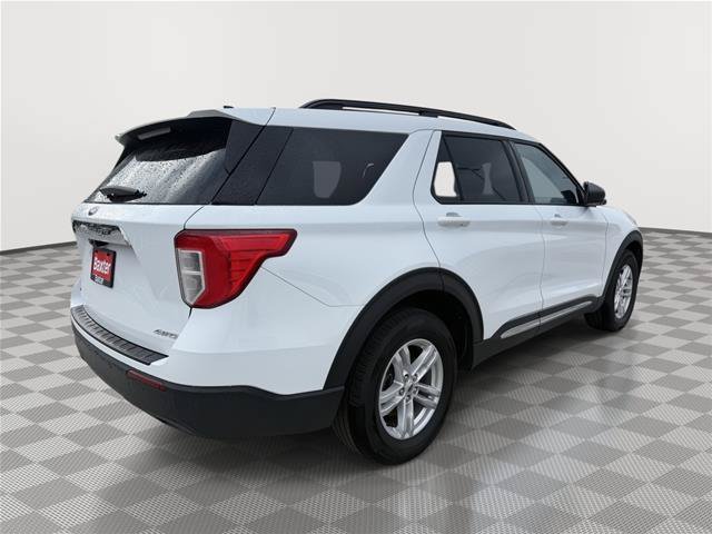 Certified 2022 Ford Explorer XLT AWD/4WD image 5
