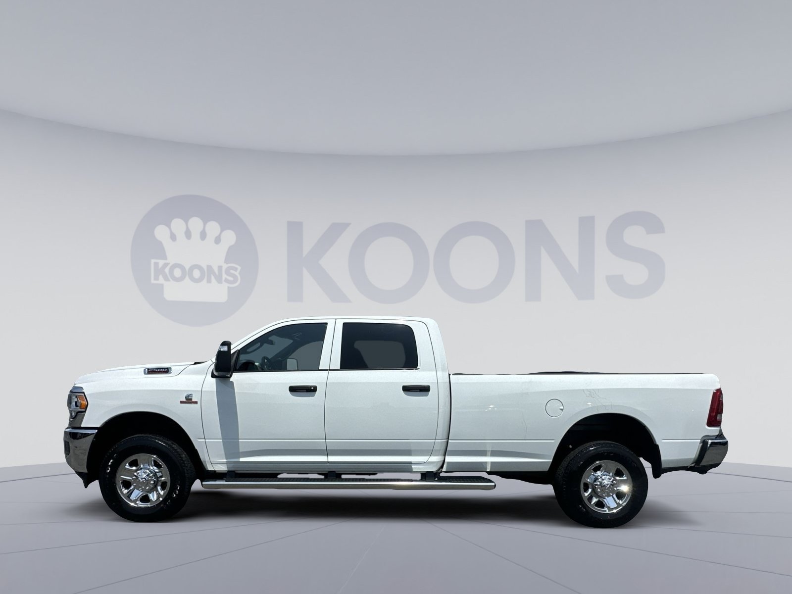 Used 2024 RAM 2500 Tradesman w/ Chrome Appearance Group AWD/4WD image 7