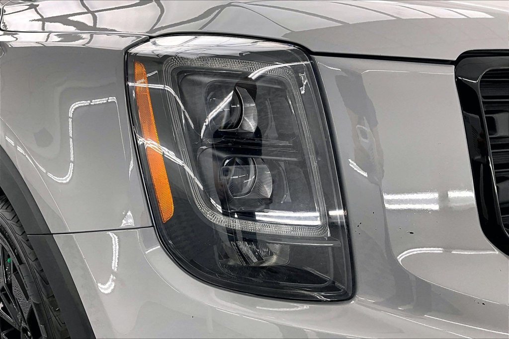 Used 2022 Kia Telluride EX w/ EX Premium Package AWD/4WD image 30