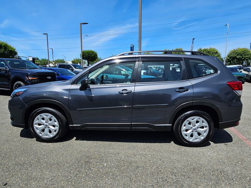 Used 2024 Subaru Forester AWD/4WD image 2