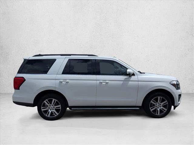 Certified 2023 Ford Expedition XLT RWD image 4