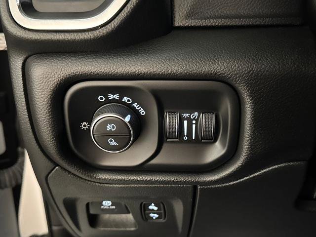 Used 2023 RAM 1500 Laramie image 19
