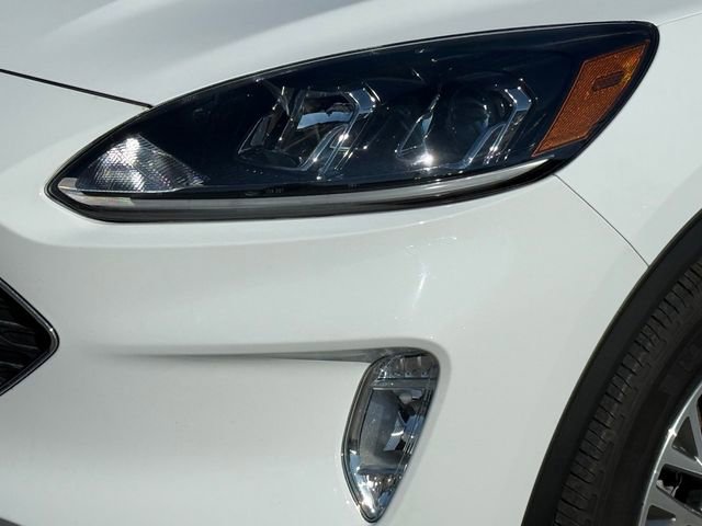 Certified 2022 Ford Escape SEL image 26