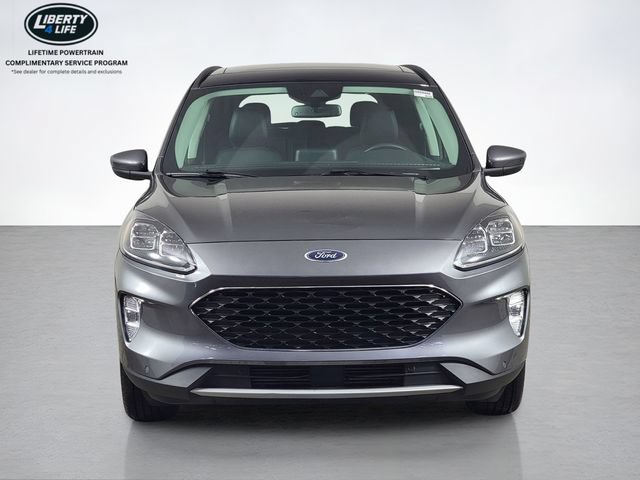 Certified 2022 Ford Escape Titanium w/ Class II Trailer Tow Package AWD/4WD image 9